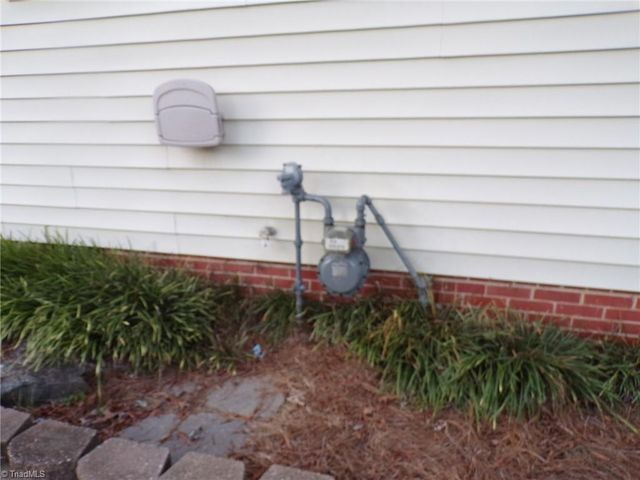 2105 Hardie Court, Greensboro, NC 27403