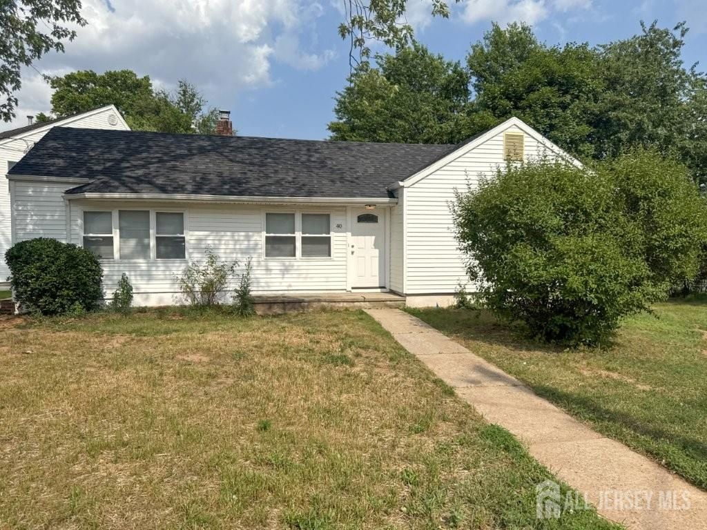 40 Runyon Avenue, Edison, NJ 08817