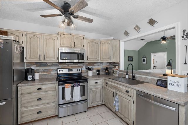 273 ANDY DR, Drummonds, TN 38023