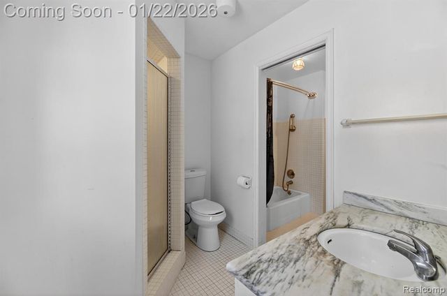 5551 Sugar Bush Lane, Flint, MI 48532