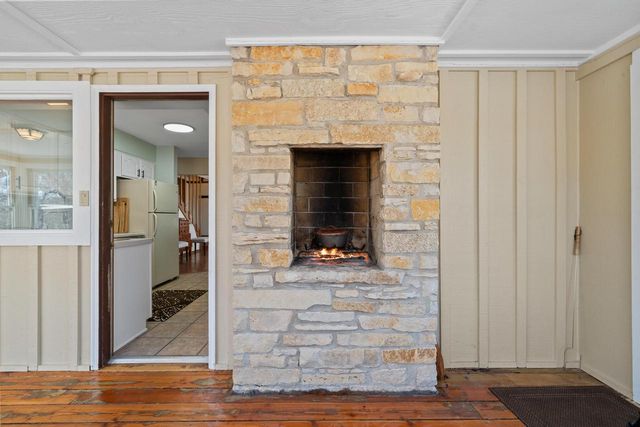 W5511 Cool Hill DRIVE, Elkhorn, WI 53121