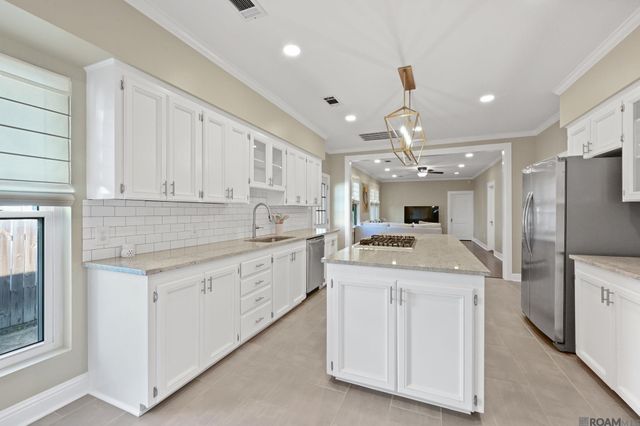 1525 S Eugene St, Baton Rouge, LA 70808