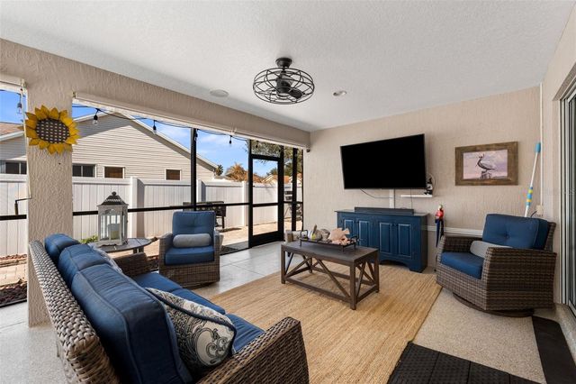 12160 NE 51ST CIRCLE, Oxford, FL 34484