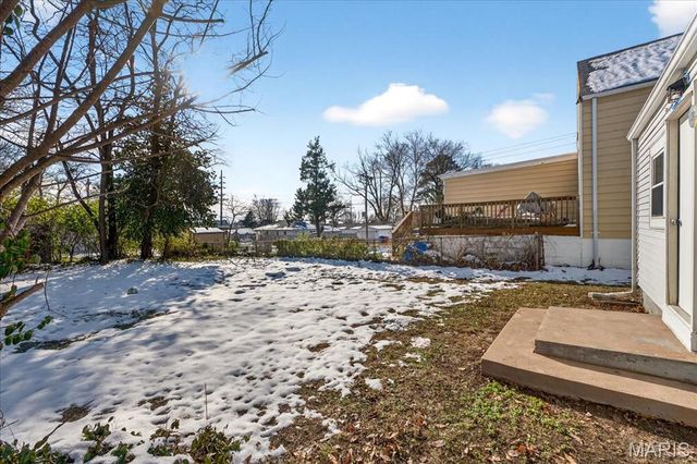 202 Monica Drive, Sunset Hills, MO 63127