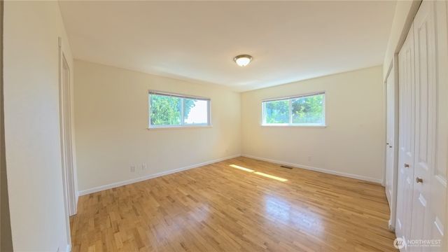 30022 2nd Place SW, Federal Way, WA 98032