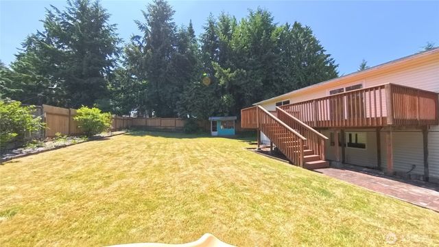 30022 2nd Place SW, Federal Way, WA 98032