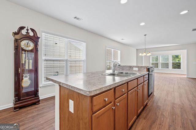 621 Larch Looper Drive, Griffin, GA 30223