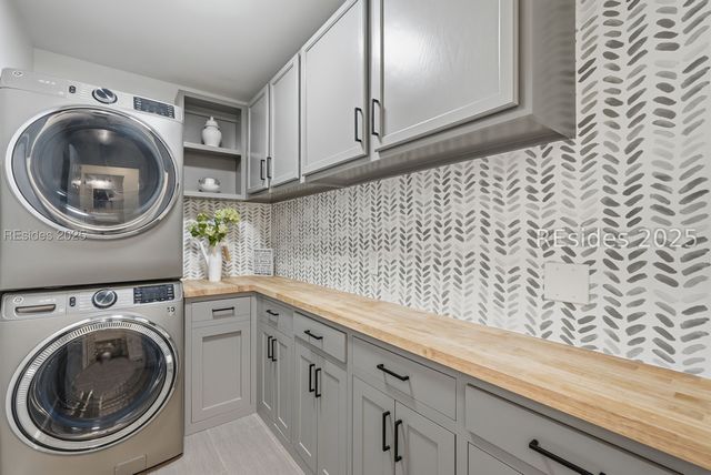 7 Lakeside Dr, Bluffton, SC 29910