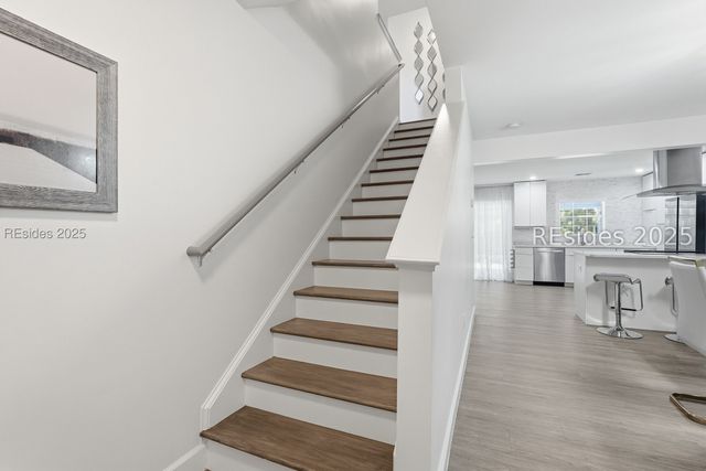 7 Lakeside Dr, Bluffton, SC 29910