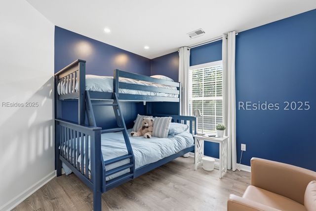 7 Lakeside Dr, Bluffton, SC 29910