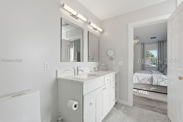 7 Lakeside Dr, Bluffton, SC 29910