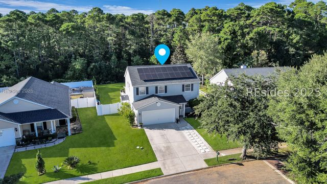 7 Lakeside Dr, Bluffton, SC 29910