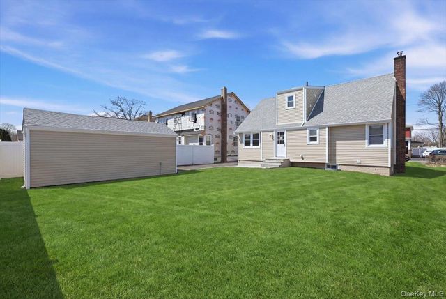 2726 Orchard Street, North Bellmore, NY 11710