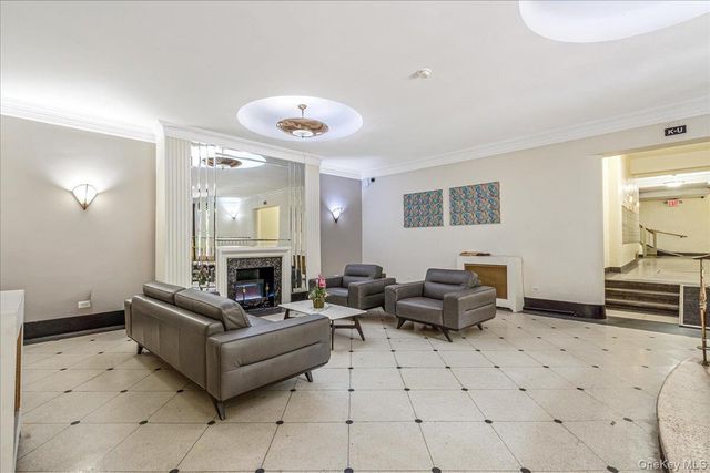 67-35 Yellowstone Boulevard 1J, Forest Hills, NY 11375