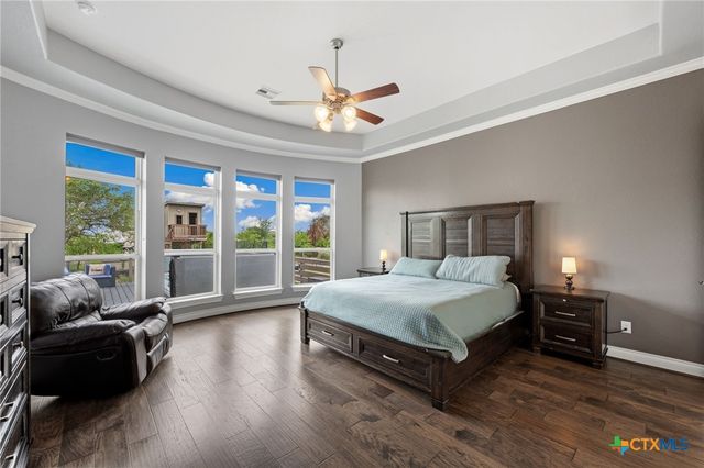 1968 Zinfandel, New Braunfels, TX 78132