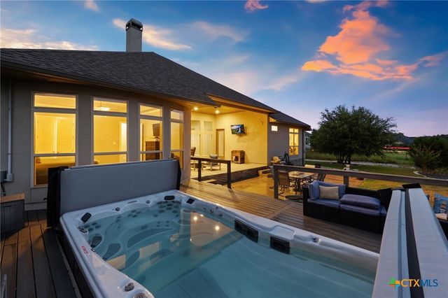 1968 Zinfandel, New Braunfels, TX 78132
