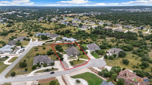 1968 Zinfandel, New Braunfels, TX 78132