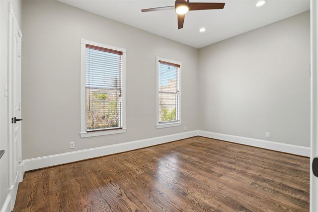 344 Harvard Street, Houston, TX 77007