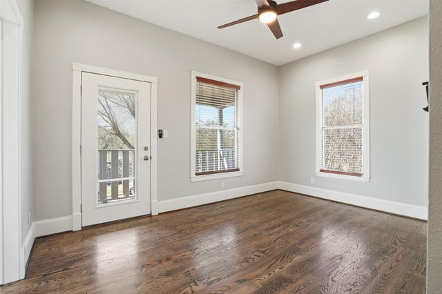 344 Harvard Street, Houston, TX 77007