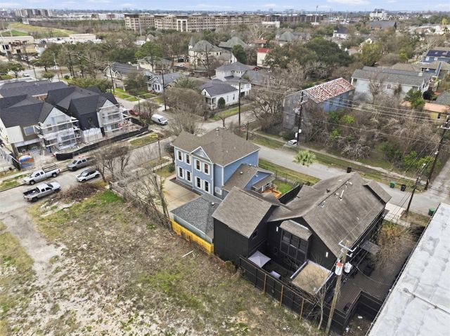 344 Harvard Street, Houston, TX 77007