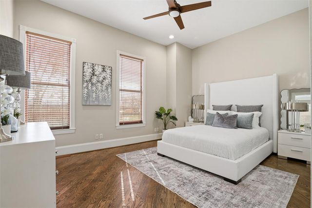 344 Harvard Street, Houston, TX 77007