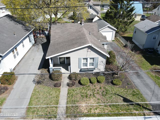 16 Raymond Avenue, Glens Falls, NY 12801