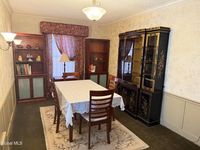 16 Raymond Avenue, Glens Falls, NY 12801