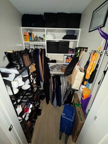 130 John St 245, Lowell, MA 01852