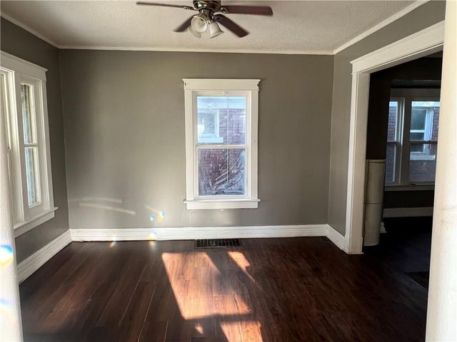 3207 E 27th Street, Kansas City, MO 64127