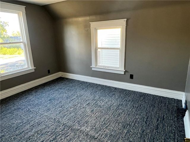 3207 E 27th Street, Kansas City, MO 64127