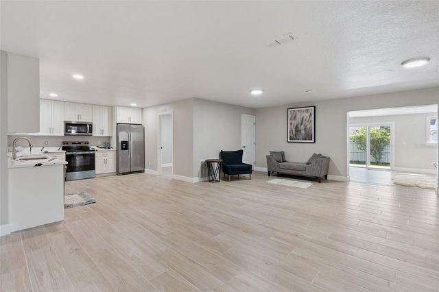 1033 CRYSTAL BOWL CIRCLE, Casselberry, FL 32707