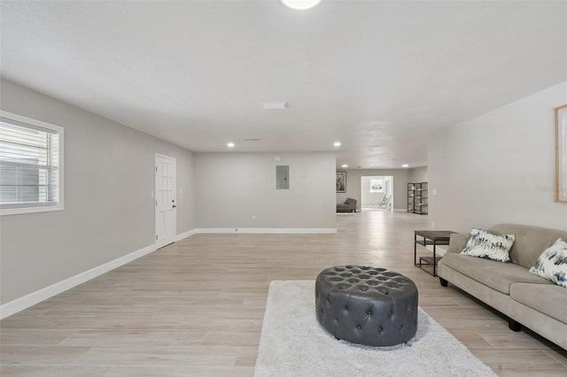 1033 CRYSTAL BOWL CIRCLE, Casselberry, FL 32707