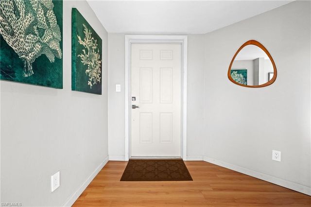 2711 First ST 304, Fort Myers, FL 33916