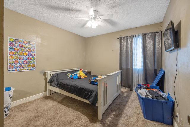 1092 Sherman Court, Lindsay, CA 93247