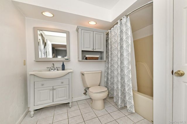 312 Cambon Avenue, Saint James, NY 11780