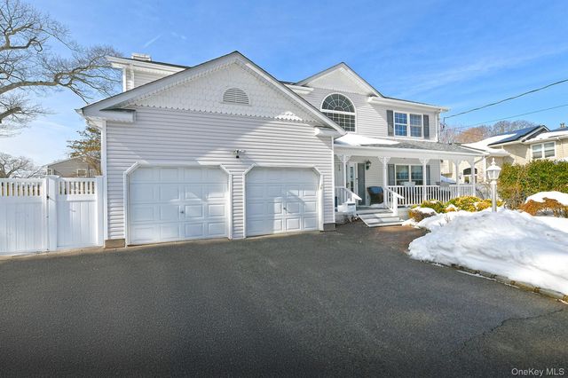 312 Cambon Avenue, Saint James, NY 11780