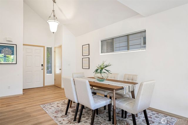 19218 26th Avenue SE, Bothell, WA 98012