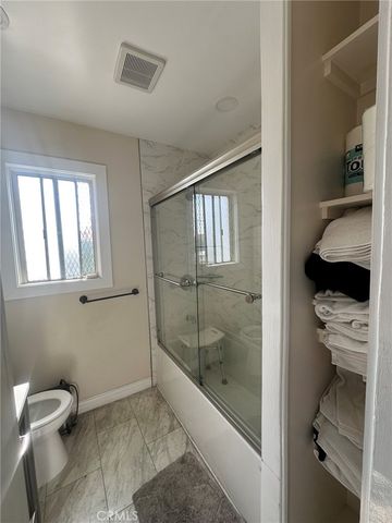 1424 W 113th, Los Angeles, CA 90047