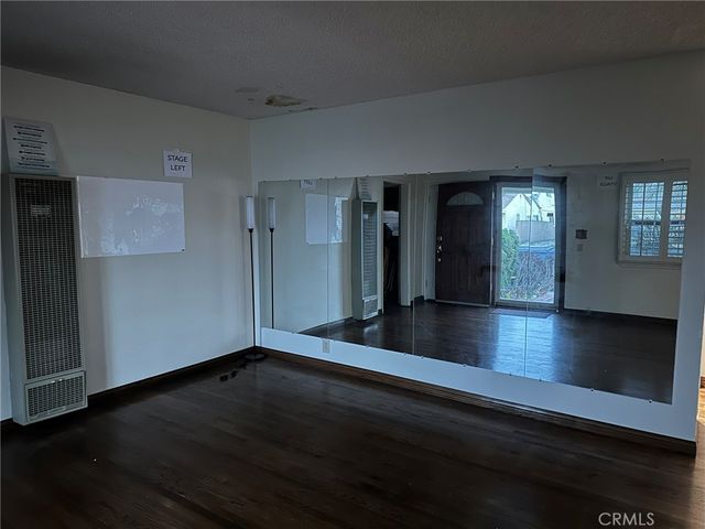 1424 W 113th, Los Angeles, CA 90047
