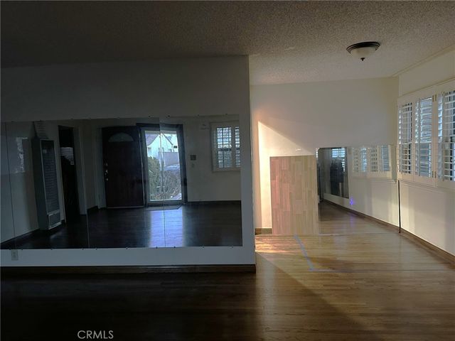 1424 W 113th, Los Angeles, CA 90047