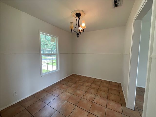 4940 Mokry Dr, Corpus Christi, TX 78415