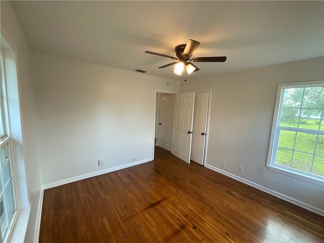 4940 Mokry Dr, Corpus Christi, TX 78415