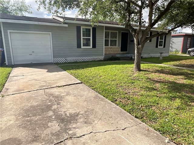 4940 Mokry Dr, Corpus Christi, TX 78415