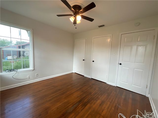 4940 Mokry Dr, Corpus Christi, TX 78415