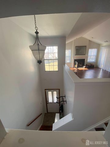 333 Bowler Court, Piscataway, NJ 08854