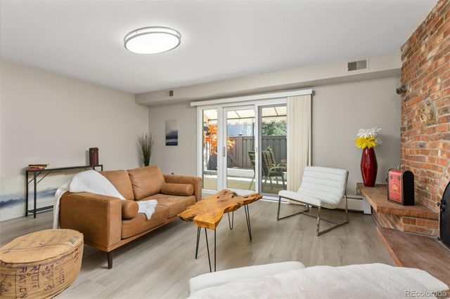 3534 S Ivanhoe Street, Denver, CO 80237