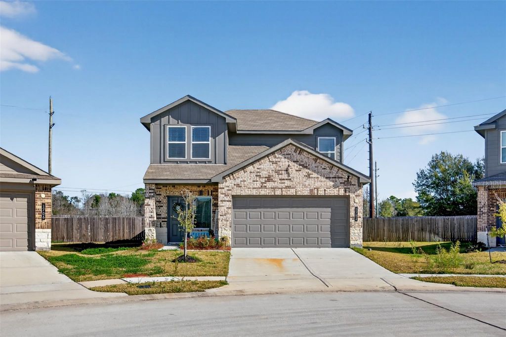 1702 Legacy Hills Drive, Houston, TX 77067