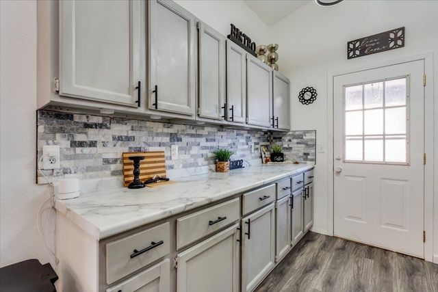 2902 W Maxwell, Wichita, KS 67217