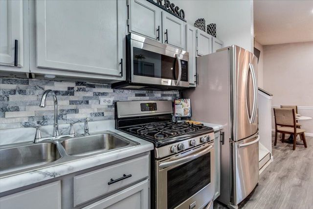 2902 W Maxwell, Wichita, KS 67217