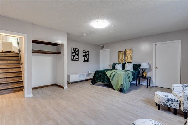 2902 W Maxwell, Wichita, KS 67217